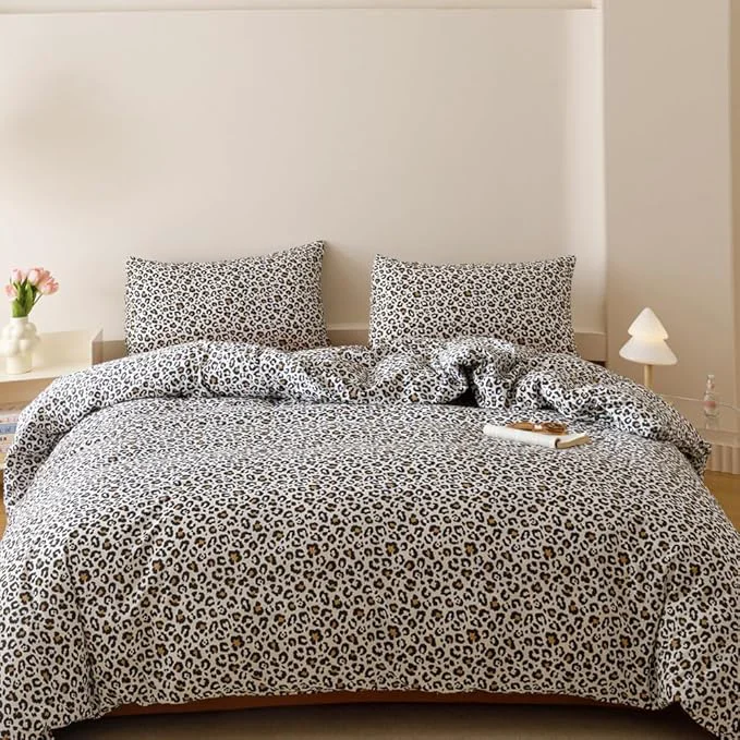 Luxury CLOTHKNOW Black Leopard Print Comforter Set Twin Black Brown Bedding Sets Soft Boho Cheetah Print Bedding Sets with 2 x Pillow Cases Carefully Designed