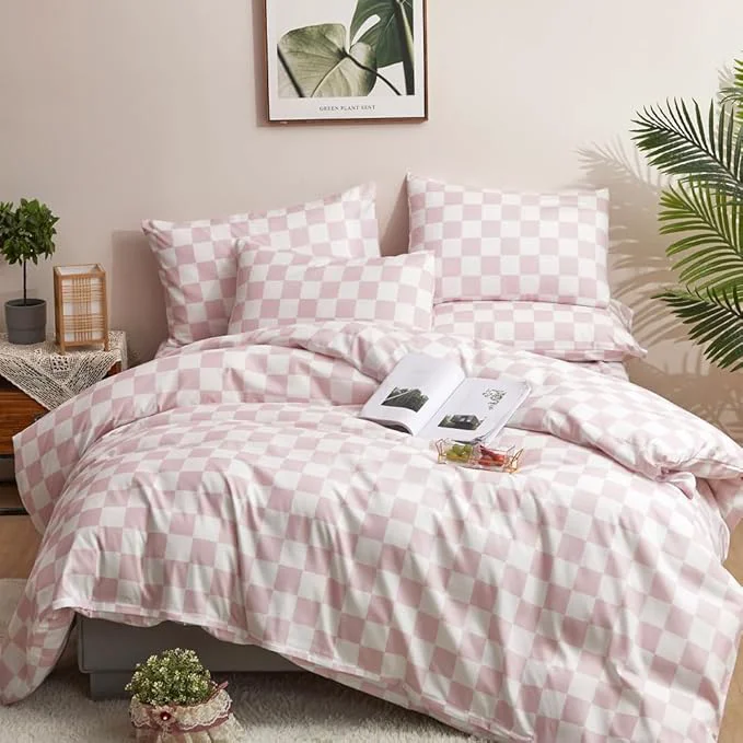 Exceptional CLOTHKNOW Pink White Plaid Twin Comforter Set Grid Bedding Comforter Sets Soft Checker Comforters with 2 x Pillow Cases Dependable