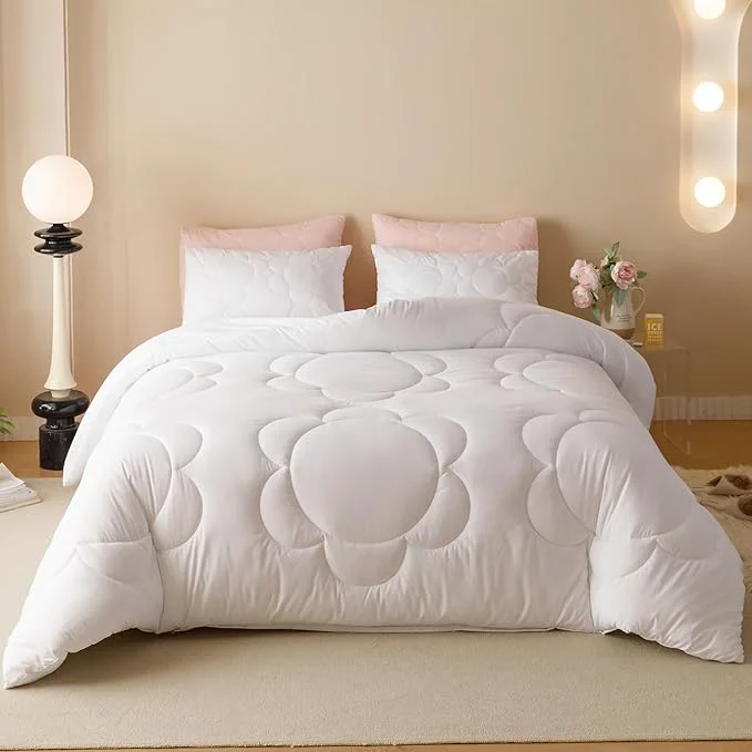 High-Grade KAREVER White Flower Comforter Twin Sunflower Print Bed Twin Comforter Set 3 Pieces White Floral Comforter Set for Boys Girls Teens Bedroom Decor All Season Hotel Quality Comforter Set Dependable