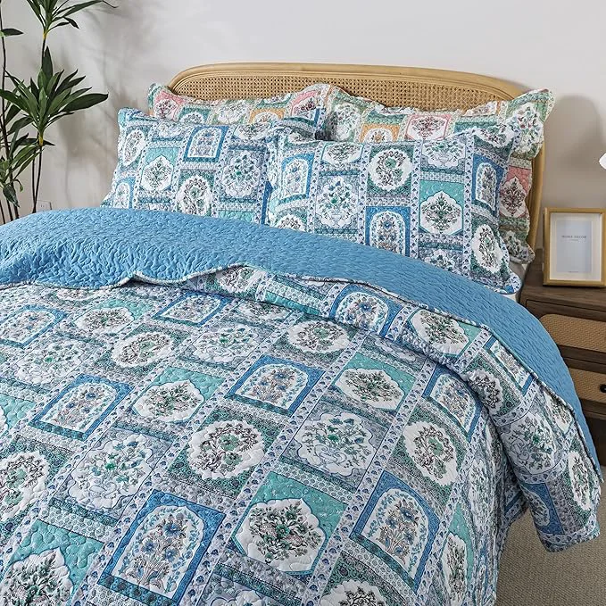 Detailed HoneiLife King Quilt Bedding Sets – 3 Piece Microfiber Quilt Set Rustic Bedspread Set Floral Coverlet Sets for King Bed Natural