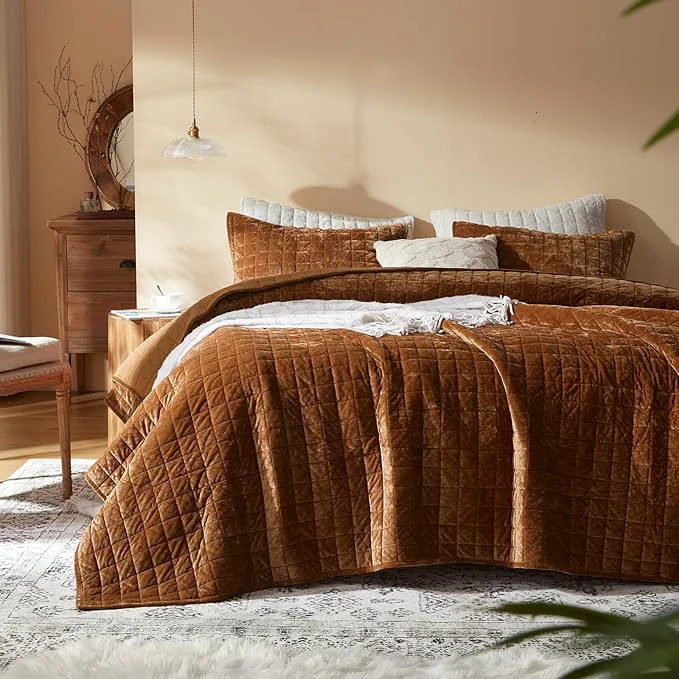 Easy-to-Use LEAONME Velvet Quilt Oversized California King-120 39 39 x120 39 39 Lightweight Caramel Velvet Comforter Set with 2 Pillow Shams Oversized Bedspread Coverlet Quilted Bedding Set for All Season Selected