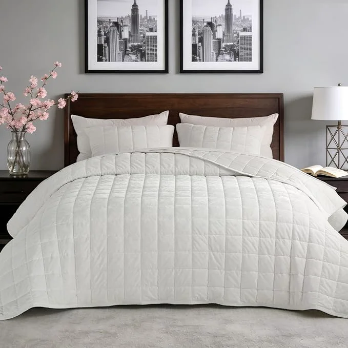 Lightweight Oversized King Greek Velvet Quilt Set 3× Softer Luxe Sheen Cotton Backing 150GSM Down- Fill Extra-Wide 112×106 quot Hotel-Style Luxury Coverage 1 Quilt 2 Pillow Shams Brilliant White Powerful