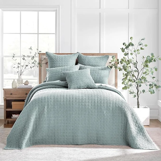 World-Class Levtex Home Mills Waffle Twin Bedspread Set 84x104in with 1 Pillow Sham 26x20in – Spa – Cotton Waffle Twin Size Bedspread Set – Lightweight Soft Pre-Washed Textured Top-Quality