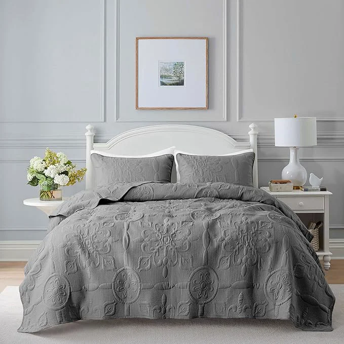 Reliable B2EVER Dark Grey Damask Quilt Twin Size Bedding Sets with 1 Pillow Sham Boho Bedspread Lightweight Soft Farmhouse Vintage Bohemian Coverlet Retro Jacquard Pattern Bed Cover for All Season 2 Pieces Contemporary