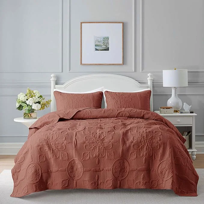 Smart B2EVER Red Damask Quilt King Size Bedding Sets with 2 Pillow Shams Boho Bedspread Lightweight Soft Farmhouse Vintage Bohemian Coverlet Retro Jacquard Pattern Bed Cover for All Season 3 Pieces Healthy