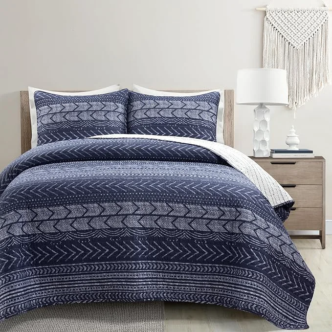 Top-Quality Lush Decor Hygge Geo Pattern Striped 3 Piece Quilt Bedding Set King Navy Enhanced