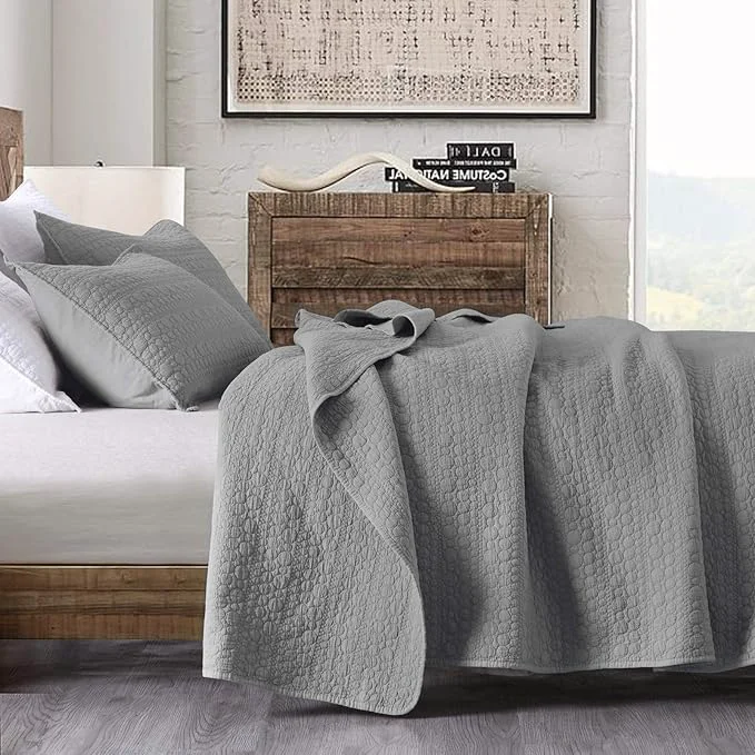 Flexible HORIMOTE HOME Quilt Set King Size Grey Classic Geometric Spots Stitched Pattern Pre-Washed Microfiber Chic Rustic Look Ultra Soft Lightweight Quilted Bedspread for All Season 3 Pieces Crafted