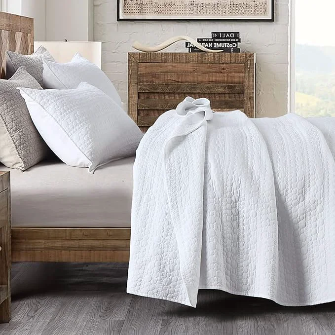 Certified HORIMOTE HOME Quilt Set King Size White Classic Geometric Spots Stitched Pattern Stone-Washed Microfiber Chic Rustic Look Ultra Soft Lightweight Quilted Bedspread for All Season 3 Pieces Environmentally Friendly