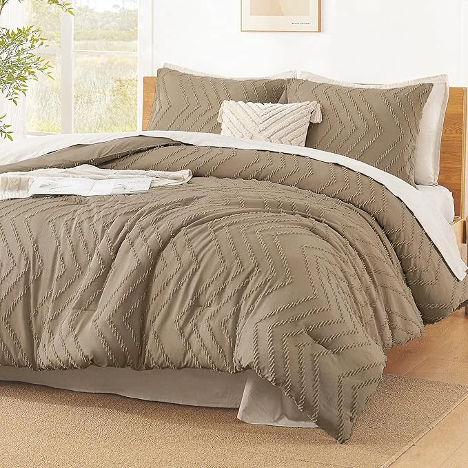 High-End Litanika Comforter Oversized King Size Set Taupe 3 Pieces Chevron Tufted Solid Bedding Comforter Sets Fluffy Bed Set Easy-to-Use
