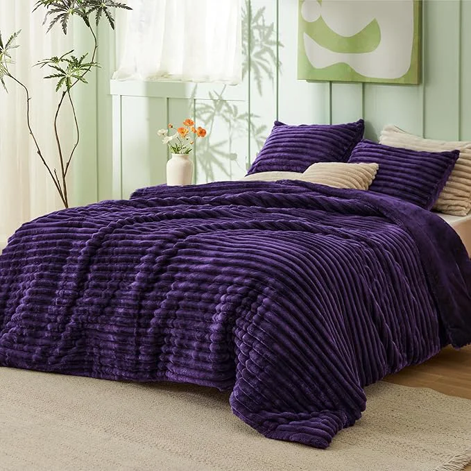 Crafted Bedsure Comforter Set Queen Size – GentleSoft™ 3 Pieces Double-Side Fleece Fluffy Purple Comforter Set Cozy Striped Room Decor Aesthetic Luxury Bedding Queen Size 2 Pillowcases 90×90 Inches Secure