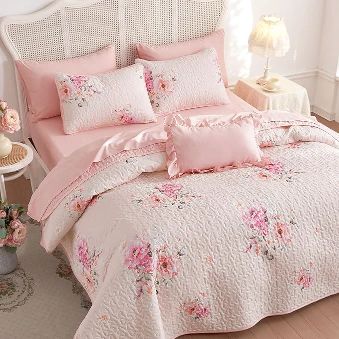 Expertly Made Wake In Cloud – Shabby Chic Quilt Set Floral Coquette Cottagecore Farmhouse Vintage Flowers for Women Teen Girls Reversible Lightweight Bedspread Coverlet 3 Pieces Light Pink Twin Twin XL Size Proven