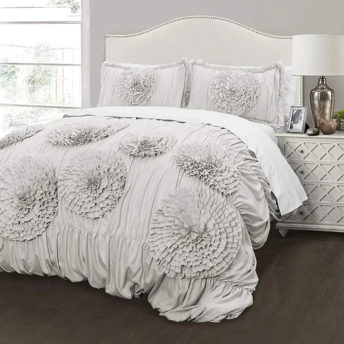 Professional Lush Decor Serena Comforter Set 3 Piece Set King Light Gray – Cute Comforter – King Bedding Set – Gray Comforter King Size – Coquette Decor Minimalist