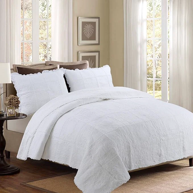 Elegant DURLENGEN White Rose Patchwork Cotton King Quilt 3Pcs White Patchwork with Rose Pattern Luxury Lightweight Cotton Coverlet Sets for All Season King 106×96 White Rose Patchwork Excellent