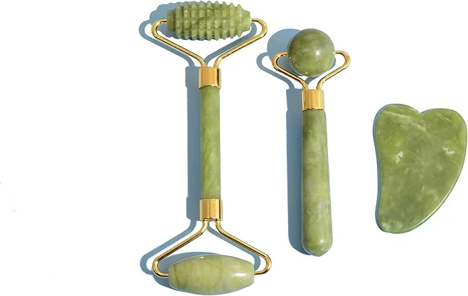 Safe 3 in 1 Jade Roller Gua Sha Set Relaxed