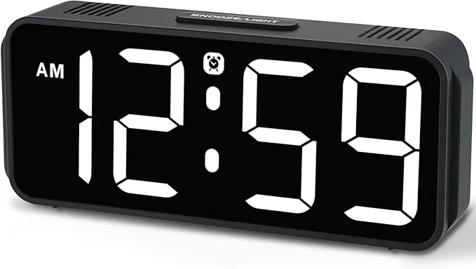First-Class Peakeep Small Digital Alarm Clock Plug in User-Friendly