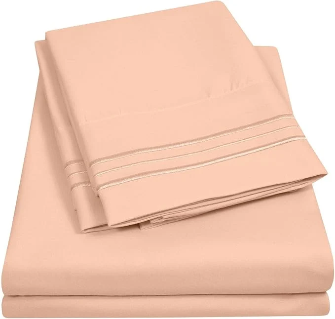 Superior Full Size Sheet Set with Built-in Sheet Straps Classic