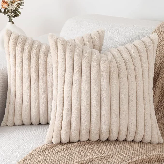 Advanced Pallene Faux Fur Plush Throw Pillow Covers 20×20 Set of 2 Luxury Soft Fluffy Premium Material