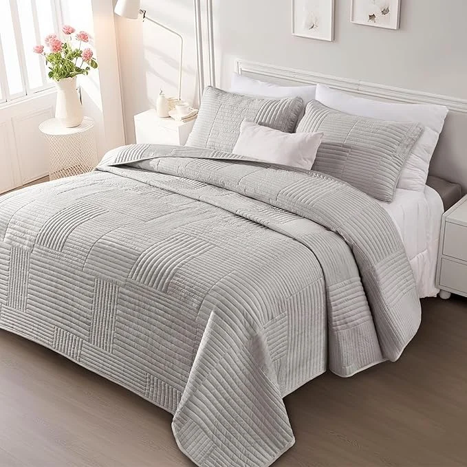 Organic Whale Flotilla Ultra Soft Queen Quilt Bedding Set Lightweight Microfiber Light Classic