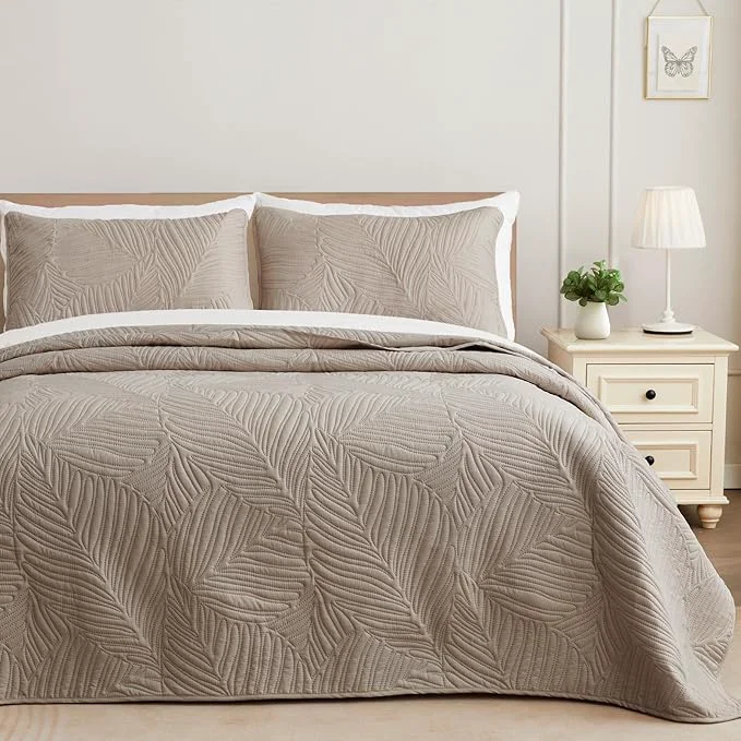 Specialty Exclusivo Mezcla Twin Quilt Bedding Set Lightweight Taupe Quilts Twin Size Convenient