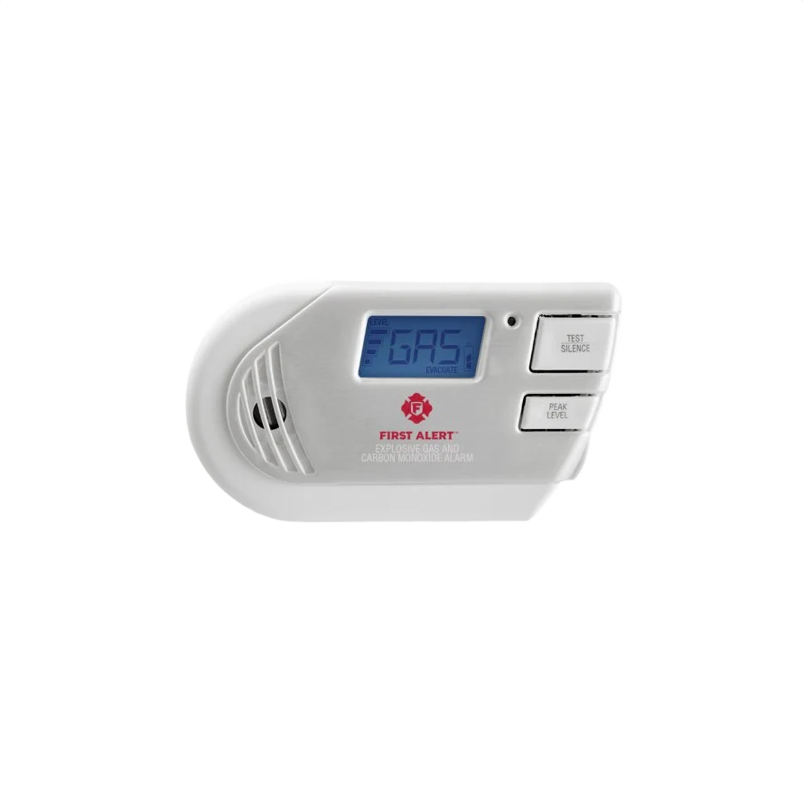 High-End First Alert 120V Plug-In Electrochemical Carbon Monoxide Alarm Gas Detector Classic