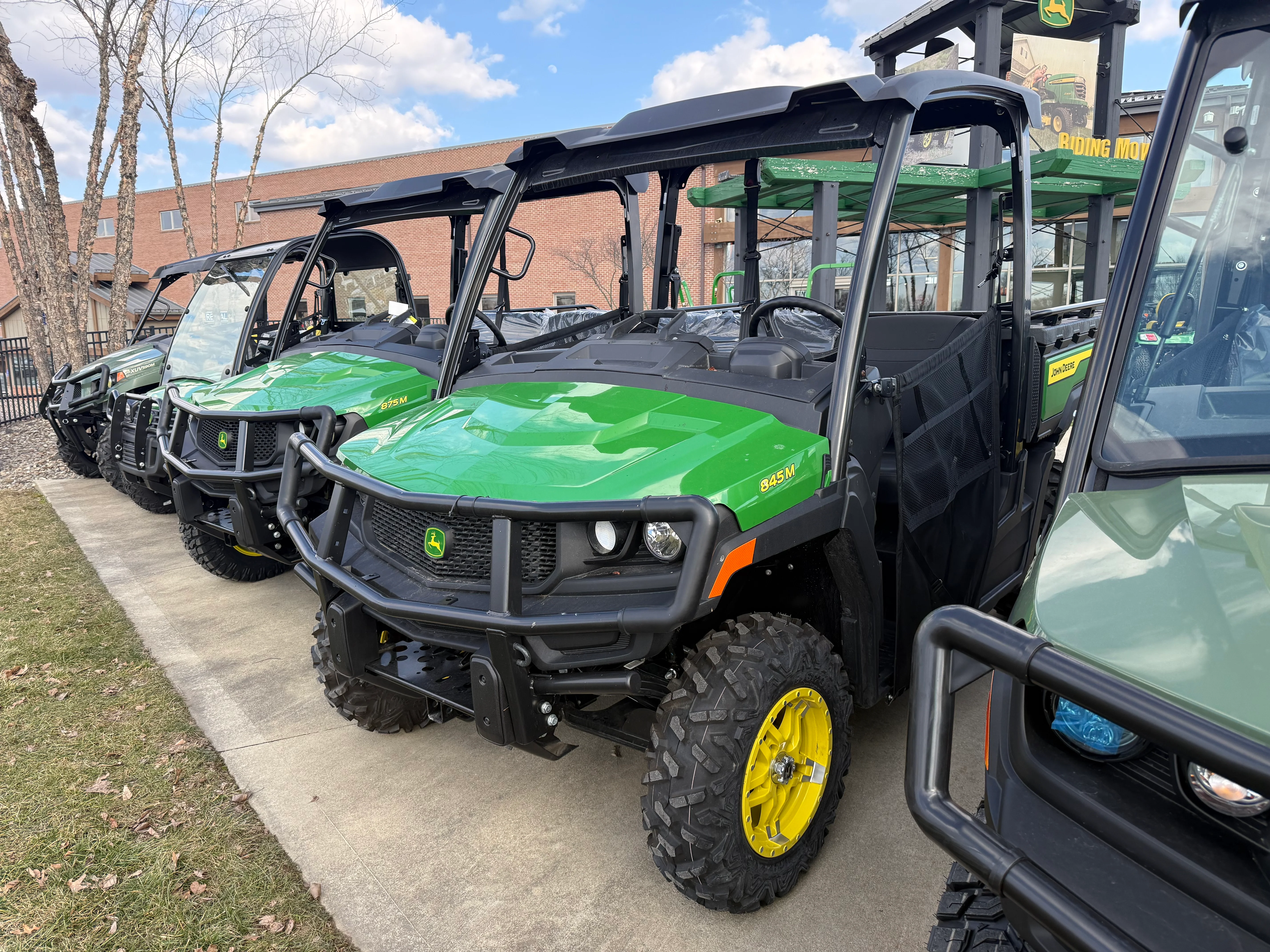 Contemporary John Deere JD621318 Custom XUV 845M Crossover Utility Vehicle Reliable