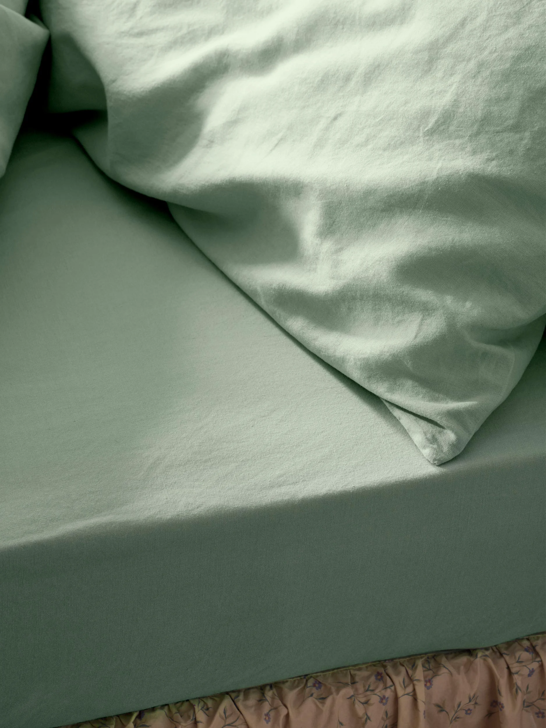 Professional Sage Green Linen Blend Fitted Sheet Advanced