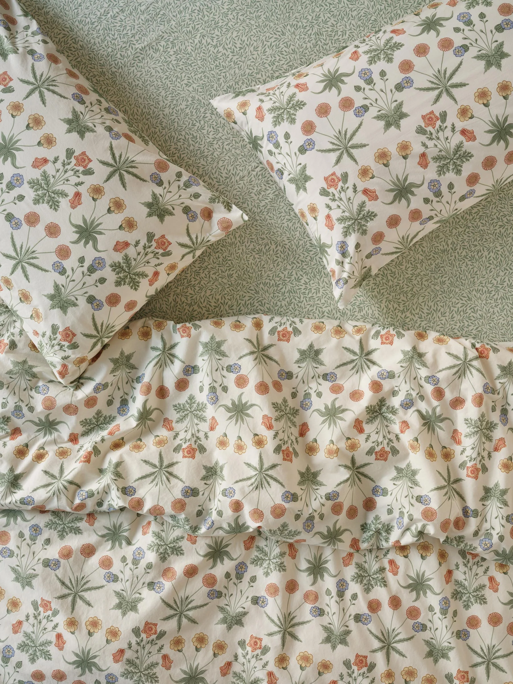 Effective Sage Mindful Cream Daisy Cotton Duvet Cover Sophisticated