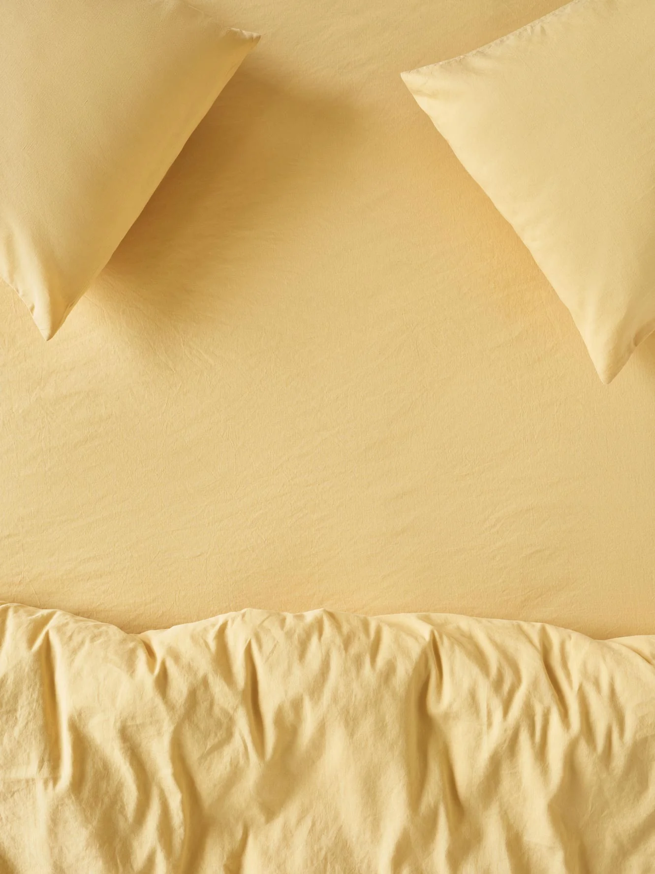 Powerful Butter Yellow Linen Blend Fitted Sheet Secure