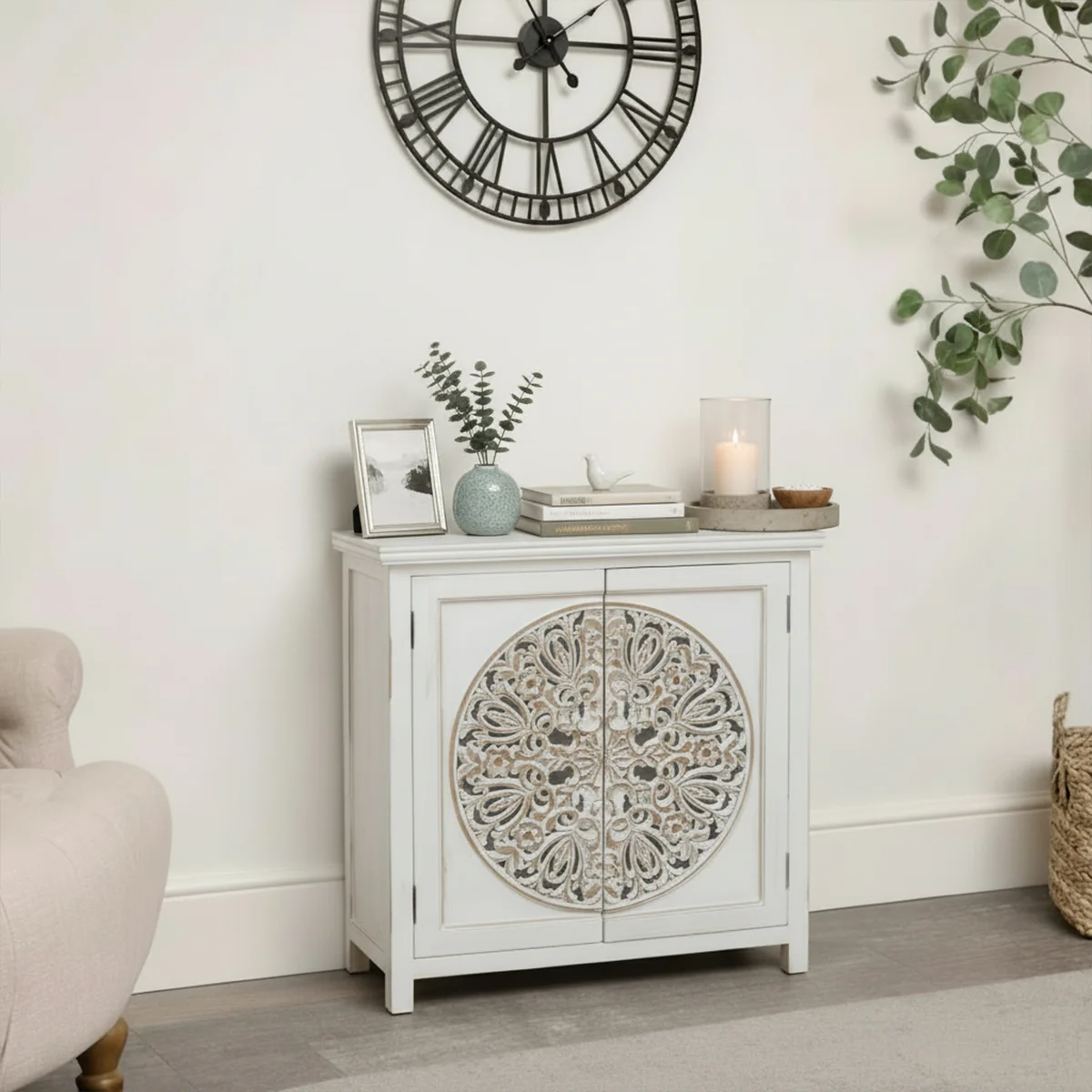 Reusable White Wooden Two Door Sideboard Premium Material