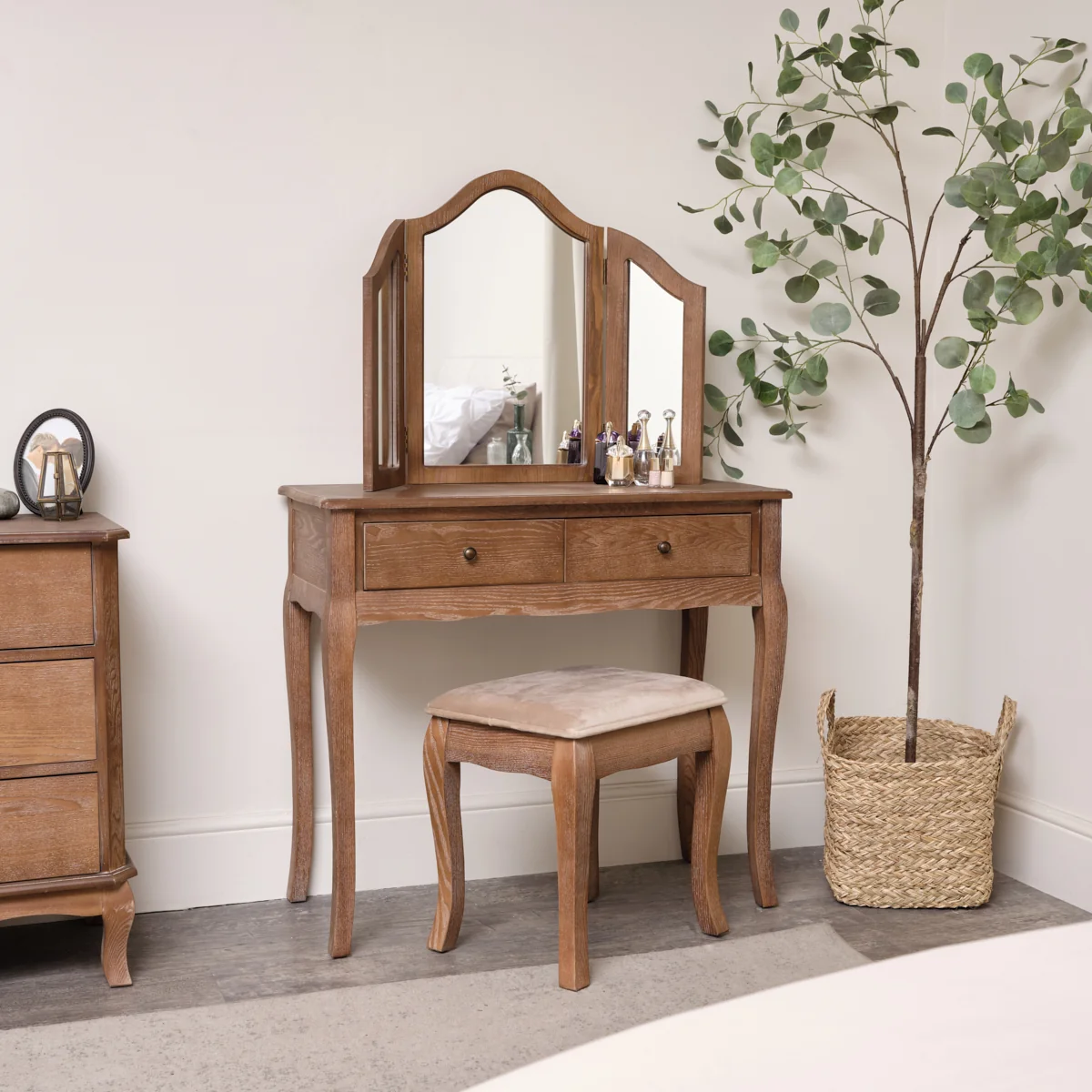 Quality Dark Wood Dressing Table Mirror Stool Set – Ashwell Range Modern