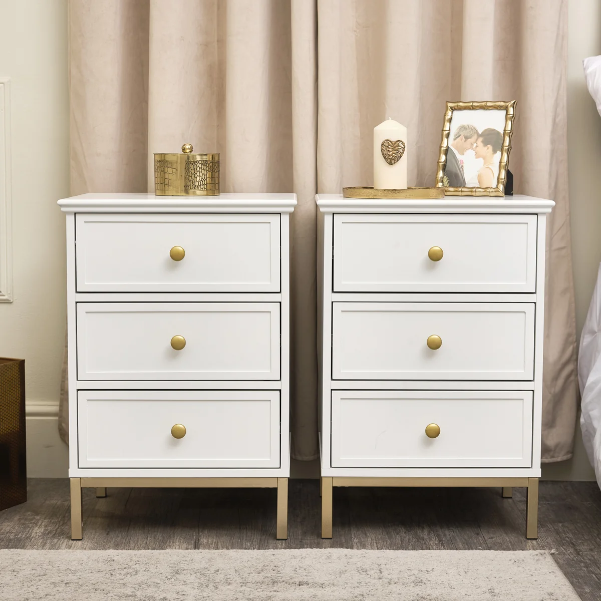 Expertly Made Pair of White Three Drawer Bedside Tables – Aisby White Range Effective