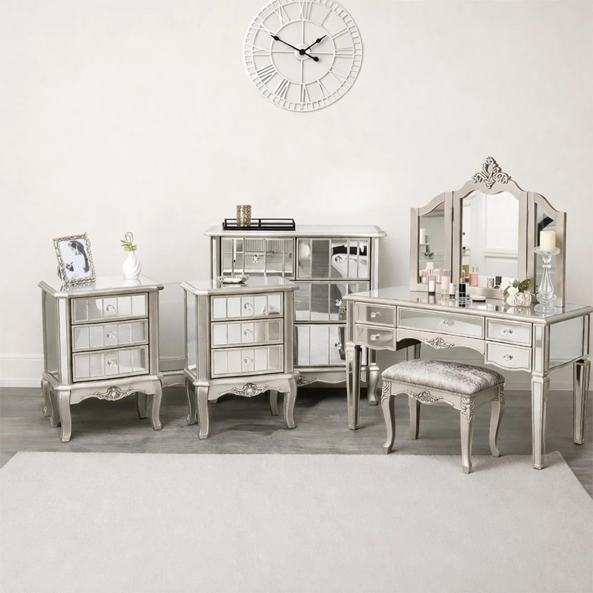 Classic Silver Mirrored Chest of Drawers Large Dressing Table Set 3 Drawer Bedside Tables – Tiffany Range Durable