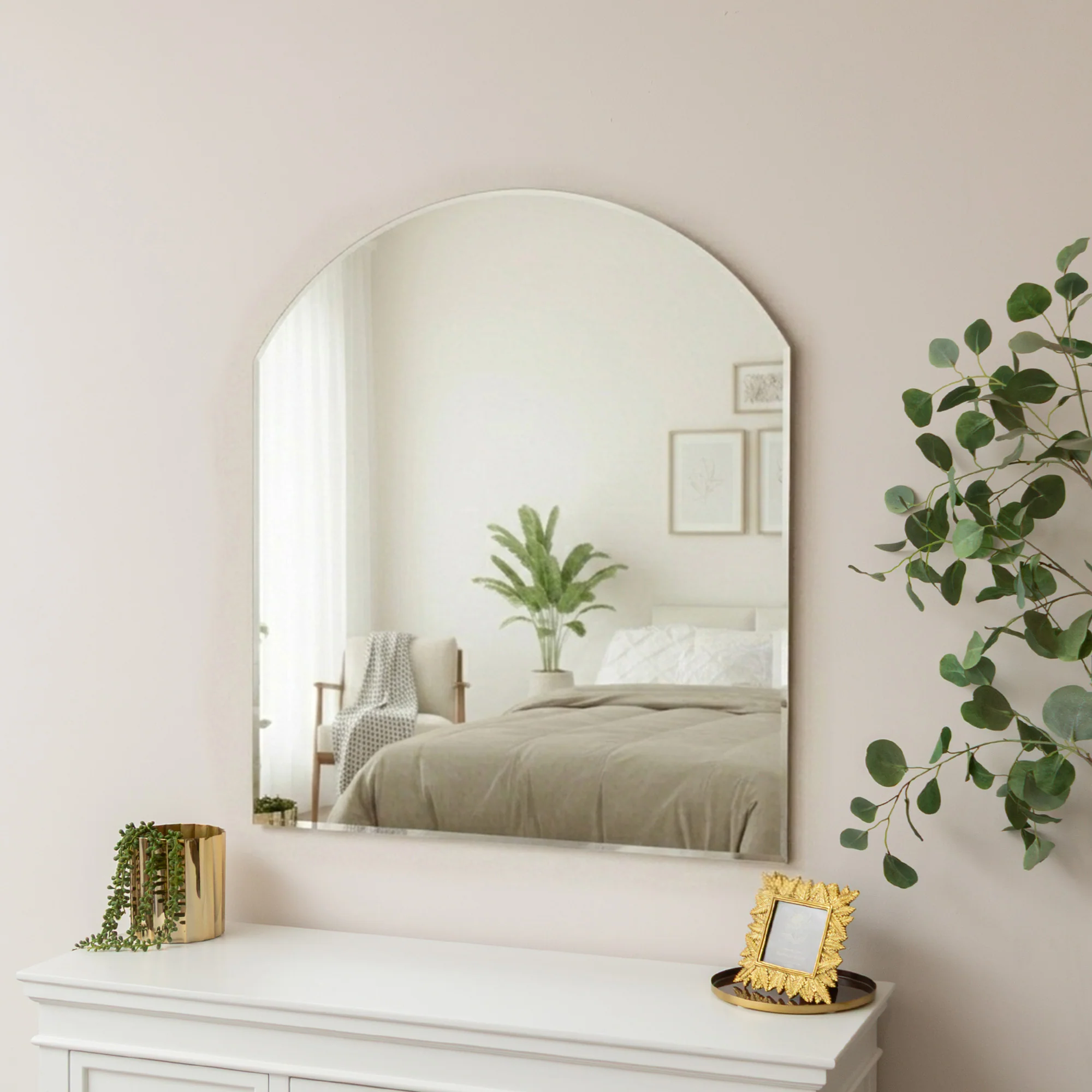 Expertly Made Large Frameless Arched Mirror with Bevelled Edges – 88cm x 100cm Innovative