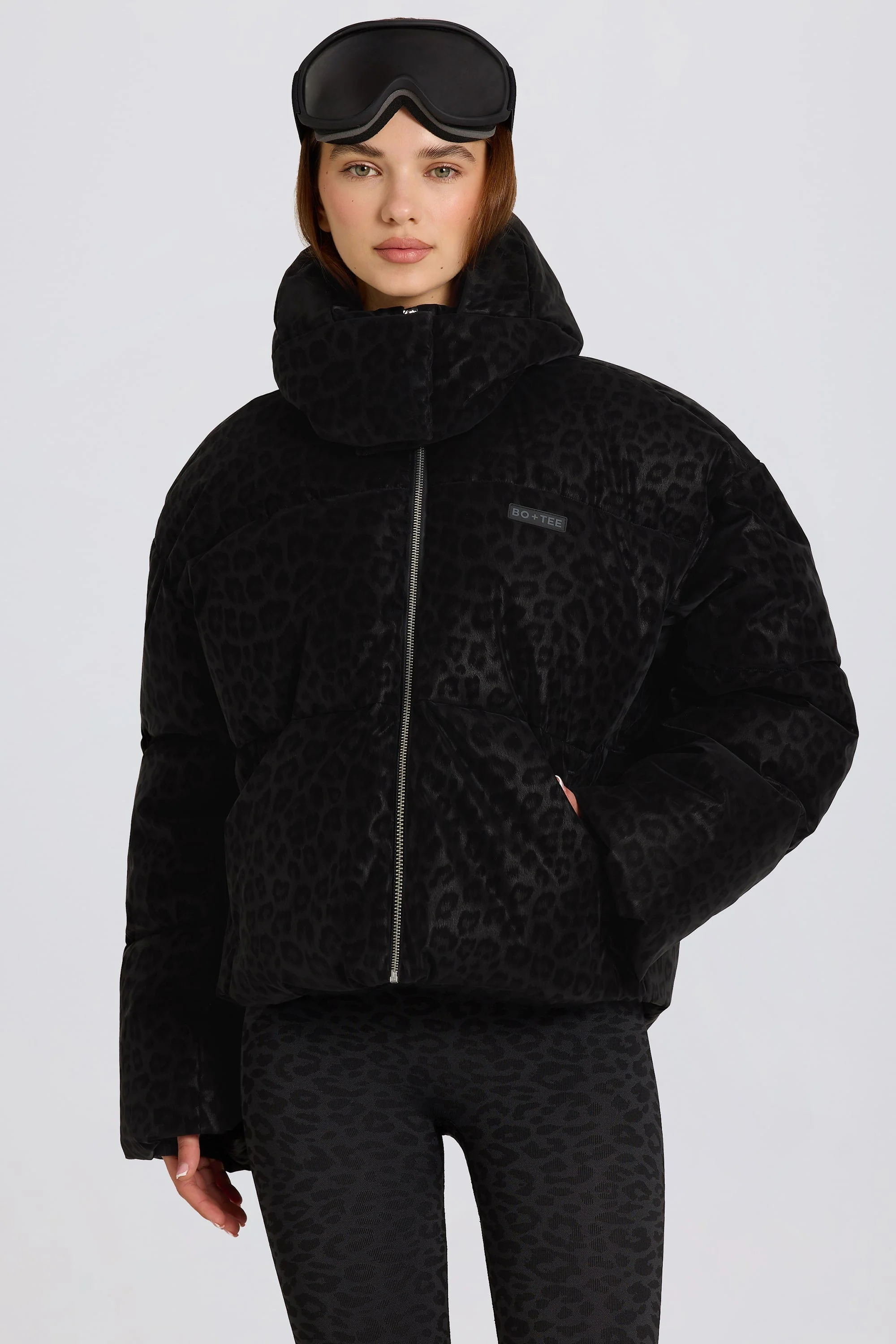 Smooth Waterproof Cropped Oversized Ski Jacket in Black Leopard Natural