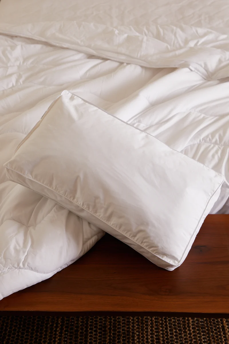 Safe Foxford Deep Wall Pillow Responsible