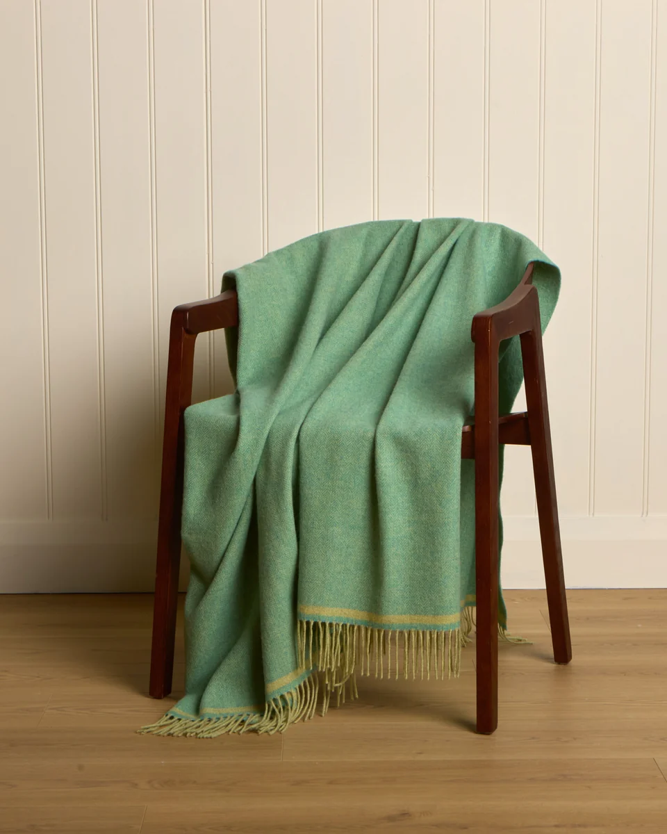 Clean Foxford Cathal Lambswool Throw Responsible
