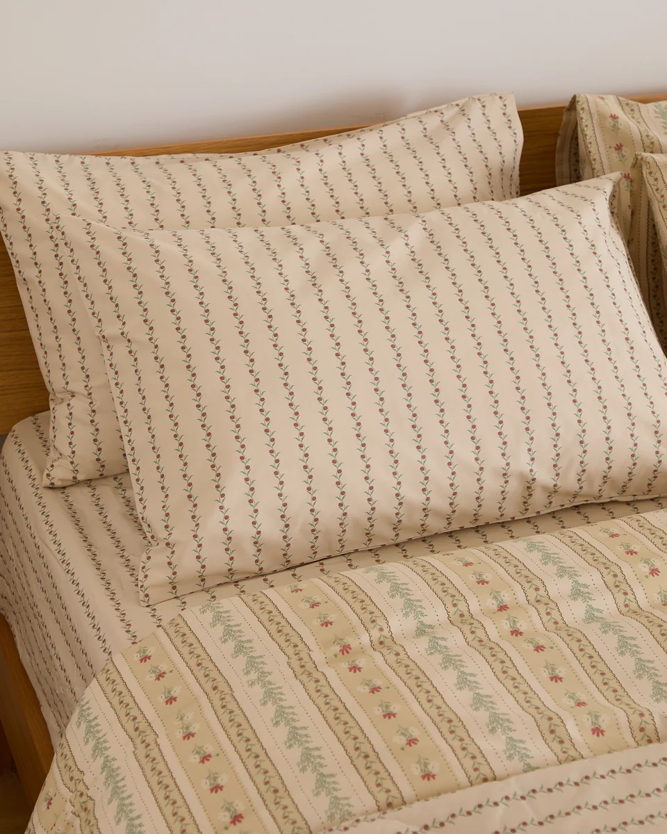 Trusted Foxford Rose Stripe Pillowcase Set Superior