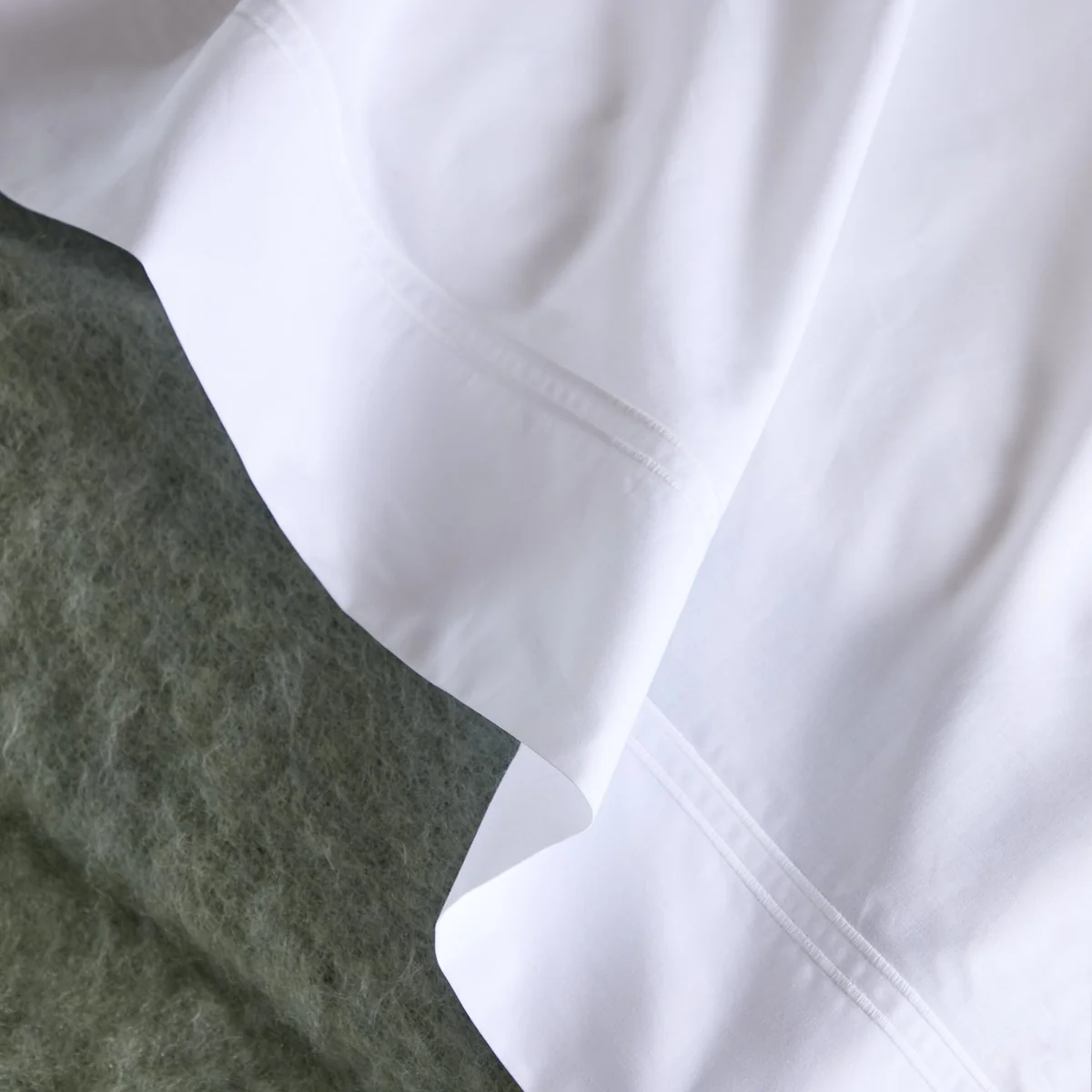 Eco-Friendly Foxford Evelyn White Rolenio Flat Sheet Superior