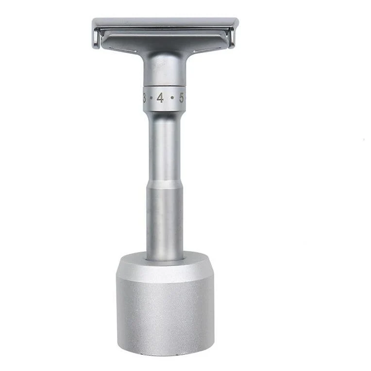Next-Generation Adjustable Double Edge Safety Razor With Stand Blades Relaxed