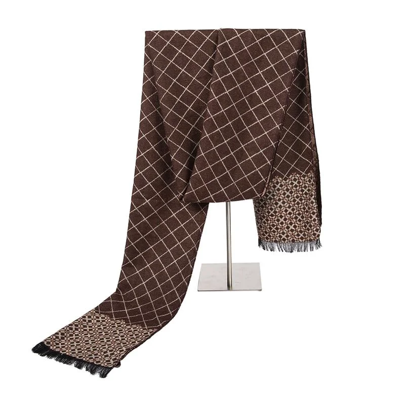 World-Class Vincenzo Soft Wool Plaid Scarf Professional